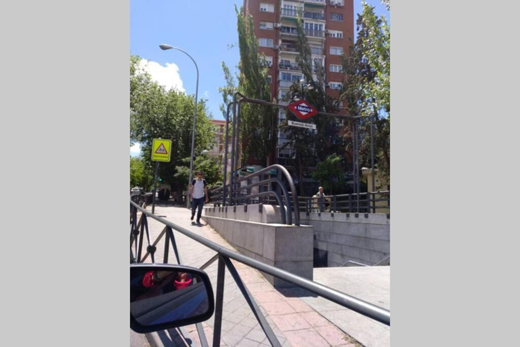 R22-Loft En Madrid Con Aire Acondicionado Y Wifi Apartment Ngoại thất bức ảnh